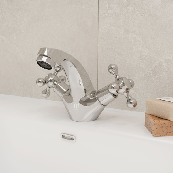 Смеситель для умывальника Milardo Duplex (DUPSB01M01)