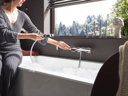 Смеситель для ванны однорычажный Hansgrohe Vivenis 75420000 хром