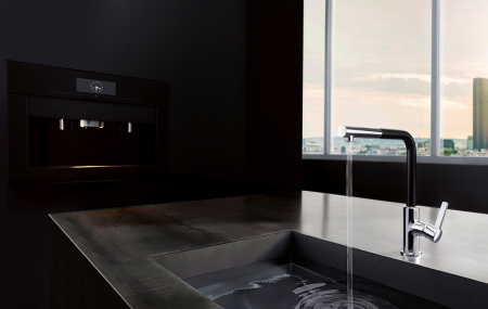 Смеситель для кухни с выдвижным изливом Kludi L-ine S 408518775