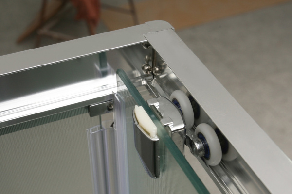 Душевой уголок (120х90) BelBagno UNO-AH-1-120/90-C-Cr