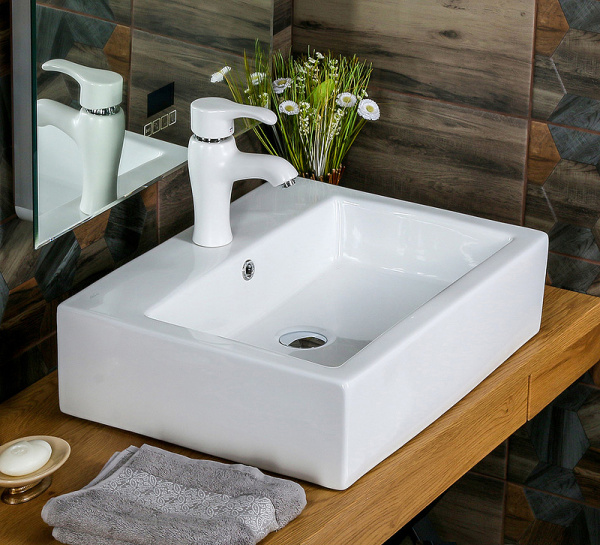 Смеситель для раковины Melana F-002-M