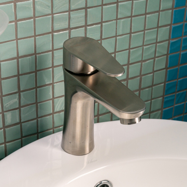 Смеситель для раковины Melana 6107