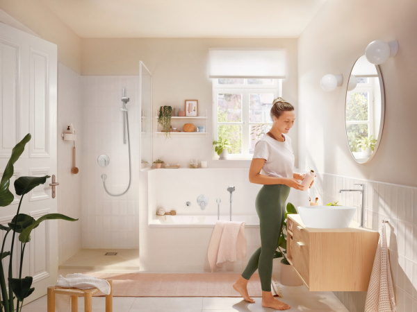 Смеситель для душа однорычажный Hansgrohe Rebris S 72667000 хром