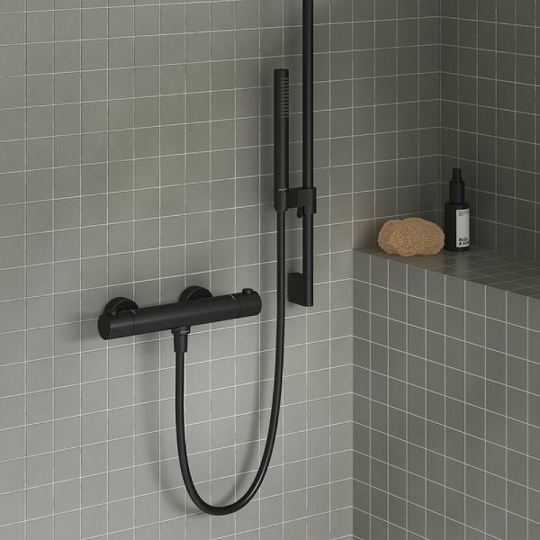 Душевой шланг Ravak SatinFlex 913.22BLM X07P671 черный матовый Душевой шланг Ravak SatinFlex 913.22BLM X07P671 черный матовый
