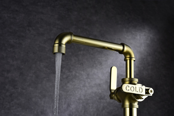 Смеситель для кухни Paulmark Loft Lo226006-G