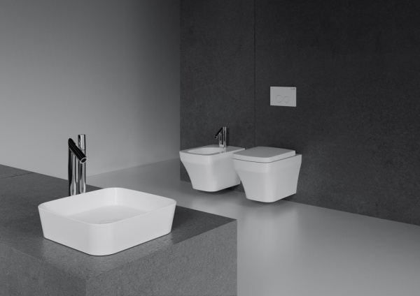 Унитаз подвесной безободковый с функцией биде Creavit Solo SO321-00CB00E-0000