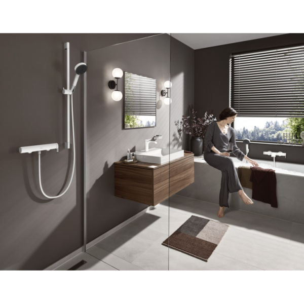 Душевая лейка диск графит Hansgrohe Pulsify Select 105 3jet Activation EcoSmart 24101700, белый матовый Душевая лейка диск графит Hansgrohe Pulsify Select 105 3jet Activation EcoSmart 24101700, белый матовый