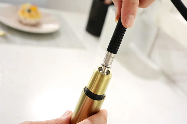 Смеситель для кухни Paulmark Neo Ne214419-BG