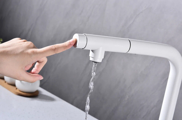 Смеситель для кухни с подключением к фильтру  Paulmark Urban Ur213104-431