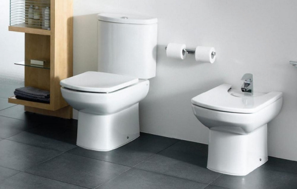 Биде напольное Roca Dama Senso 357514000