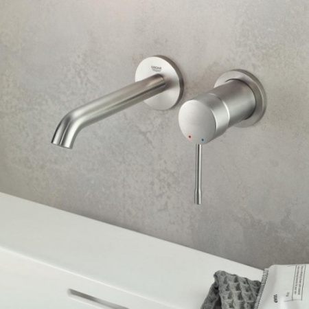 Смеситель для раковины на два отверстия, Grohe Essence New 19408 001 (19408001) хром