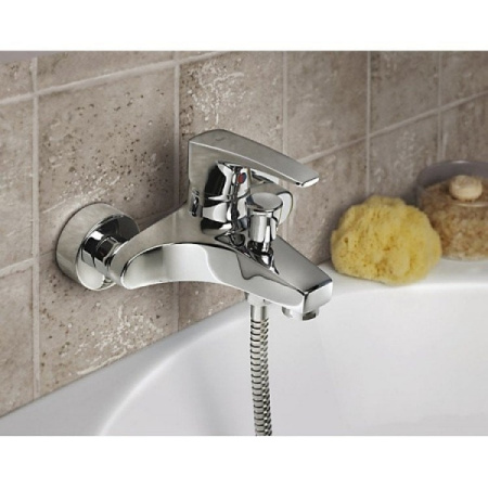 Смеситель для ванны TEKA MB2 4012202 (40.122.02) с душевым набором