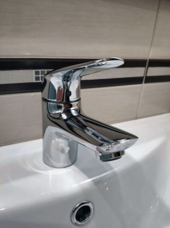 Смеситель для раковины Hansgrohe Novus 71021000