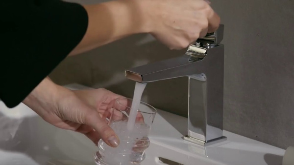 Смеситель для раковины Hansgrohe Metropol 32506000