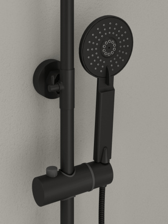 Душевая система смеситель с изливом Agger Brilliant A0393344 черный