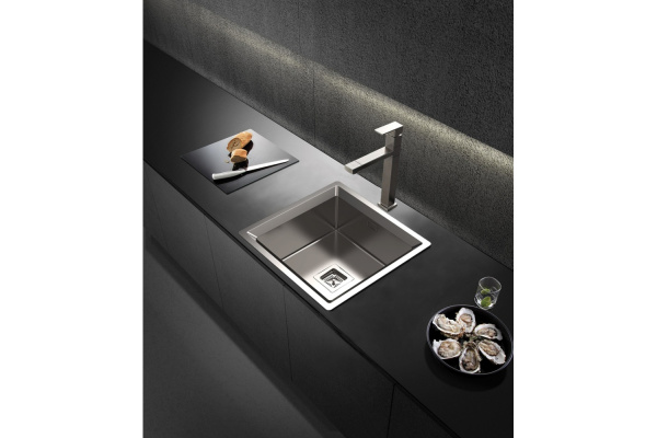 Кухонная мойка (51,6х49,6) Oulin OL-FU114 (VA8109) 