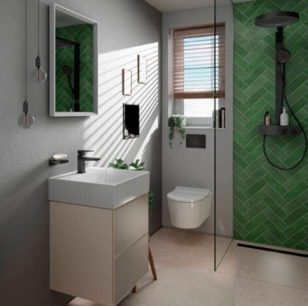 Душевая система с термостатом Hansgrohe Rainfinity Showerpipe 250 1jet 28742670 черный матовый