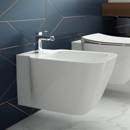 Комплект биде + инсталляция Ideal Standard Strada II D387001