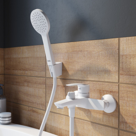 Смеситель для ванны белый матовый IDDIS Ray (RAYWT02i02)