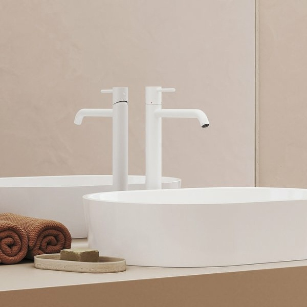 Смеситель для раковины Ravak Espirit ES 015.10WV X070237 белый вельвет