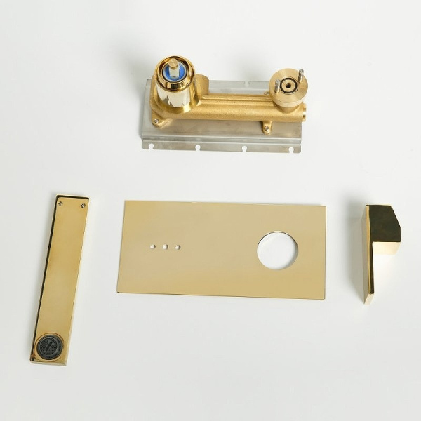 Смеситель для раковины Cezares Unika UNIKA-BLI1-03/24 Смеситель для раковины Cezares Unika UNIKA-BLI1-03/24