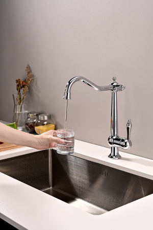 Смеситель для кухни с подключением к фильтру  Paulmark  Retro Re213226-CR