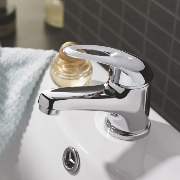 Смеситель для раковины Cron CN1003 Смеситель для раковины Cron CN1003