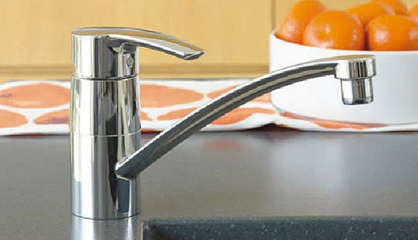 Смеситель однорычажный для кухни Grohe Eurostyle 33977 001 (33977001) хром Смеситель однорычажный для кухни Grohe Eurostyle 33977 001 (33977001) хром