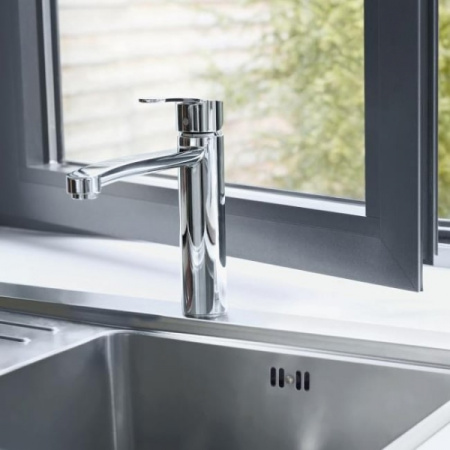 Смеситель однорычажный для кухни Grohe Eurostyle Cosmopolitan 31124 002 (31124002) хром