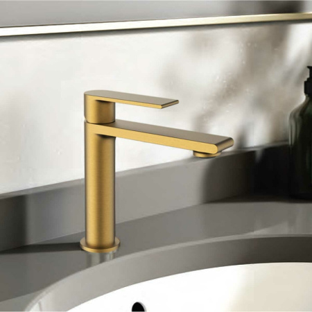 Смеситель для раковины Vincea Vogue VBF-1V1BG