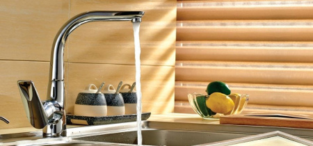 Смеситель для кухонной мойки Rossinka Z (Z40-23U)