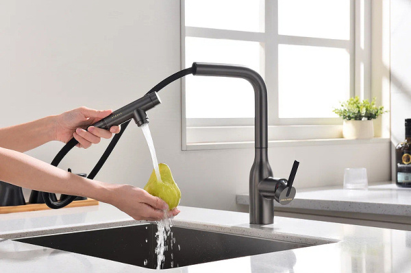 Смеситель для кухни с подключением к фильтру  Paulmark Viper Vi213105-B