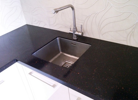 Кухонная мойка (44х42)Oulin OL-0363