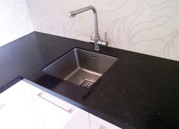 Кухонная мойка (44х42)Oulin OL-0363