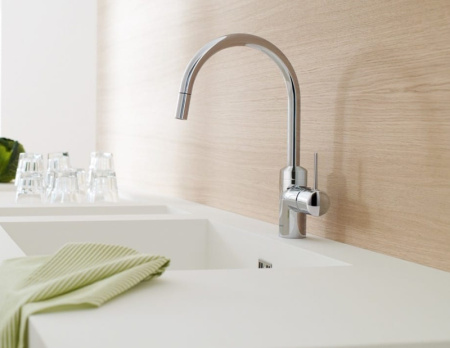 Смеситель для кухни с выдвижным изливом Kludi Bozz 428510576