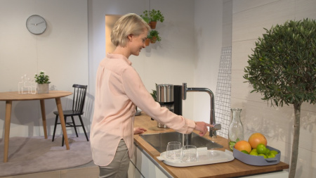 Смеситель для кухни с выдвижным изливом Hansgrohe Talis Select M51 1jet 72822000 хром