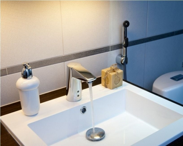 Cмесителя для умывальника Oras Cubista 2826F