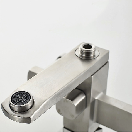 Душевая система с изливом Melana Cubo 610207