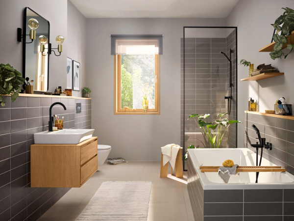 Смеситель для ванны однорычажный Hansgrohe Rebris E 72450670 черный матовый