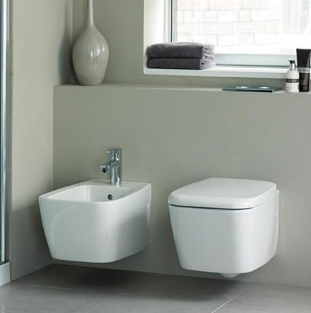 Унитаз подвесной Ideal Standard Ventuno T316501 (сиденье микролифт)