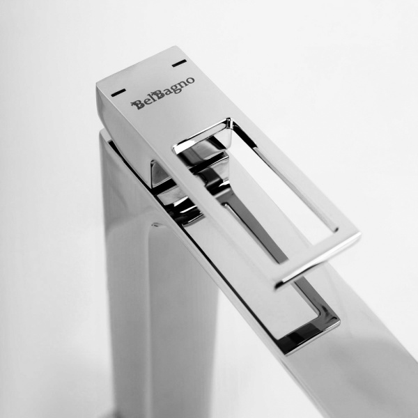Смеситель для раковины BelBagno LUCE LUC-LMC-CRM Смеситель для раковины BelBagno LUCE LUC-LMC-CRM