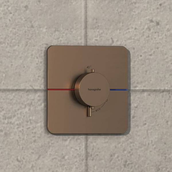 Термостат для душа с регулировкой напора Hansgrohe ShowerSelect Comfort Q 15588140 шлифованная бронза