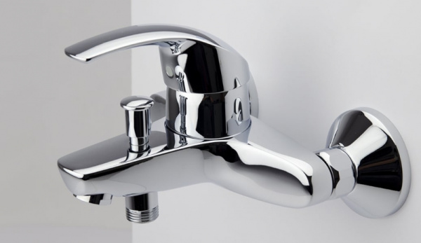 Смеситель однорычажный для ванны Grohe Eurosmart  33300 001 (33300001) хром