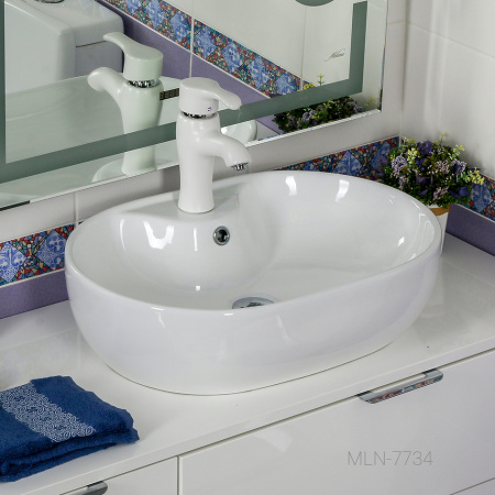 Раковина накладная (63х41) Melana 7734-805