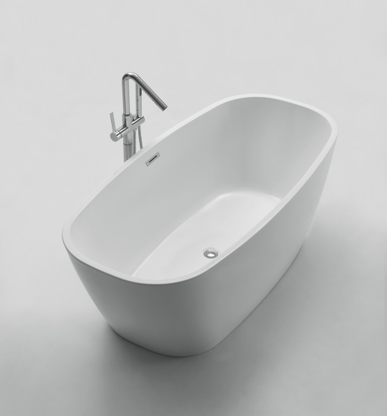 Акриловая ванна (150x76) BelBagno BB72-1500 Акриловая ванна (150x76) BelBagno BB72-1500