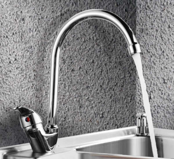 Смеситель для кухонной мойки Rossinka A (A35-23) Смеситель для кухонной мойки Rossinka A (A35-23)