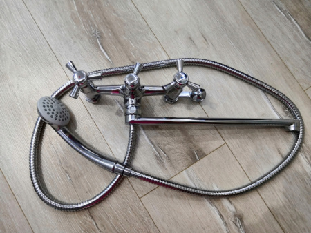 Смеситель для ванны Lemark Contour (LM7451C)