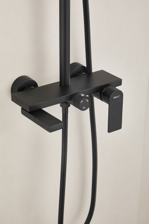 Душевая система с изливом Belz B24678-7, черный