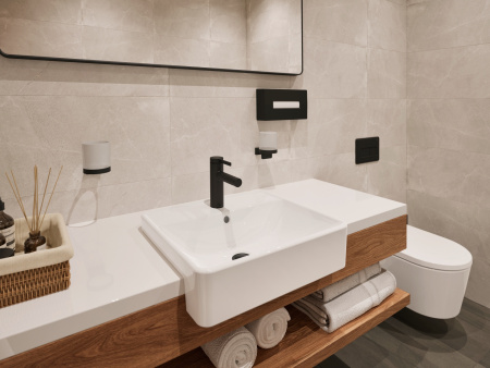 Держатель бумажных полотенец Hansgrohe AddStoris 41774670 черный матовый