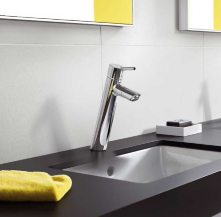 Смеситель  для раковины  Hansgrohe Тalis S2  32052000 (150 мм)
